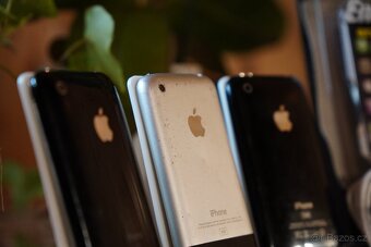 iPhone 2G, 3G, 3GS – sběratelské kousky pro fanoušky Apple - 4