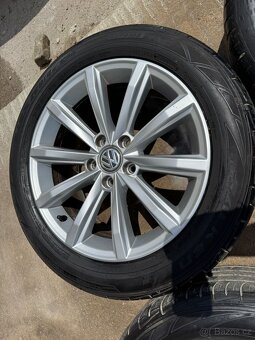 Sada Alu kol 5x112 R17 VW London 3G0601025D, pneu 215/55/17 - 4