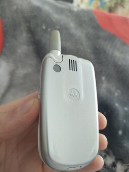 Motorola v635 - 4
