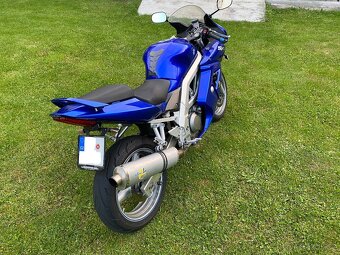 Suzuki SV 650 S s bočními plasty - 4