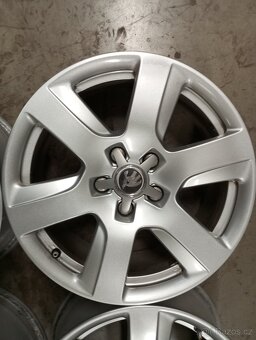Použité Alukola 17" 5X112 J7,5 ET37 OR díl Audi - 4