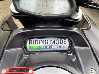 DUCATI DIAVEL 2011 - 4