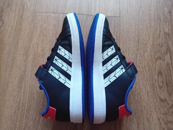 Adidas vel.33 - 4