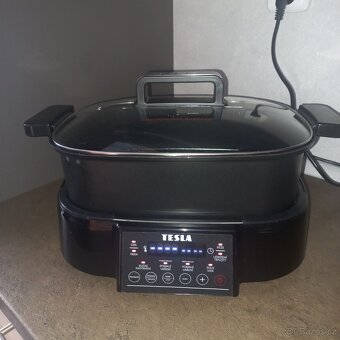 pomaly hnec TESLA - 4