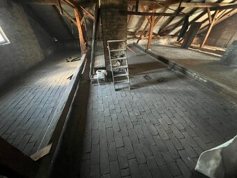 Půdovky 30×14×3 cm – dobrý stav, na paletách - 120m2 - 4