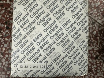 Palivové filtry BMW  e28 e30 e34 e36 - 4