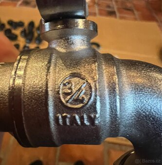 Vodoinstalační materiál - 4