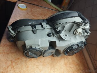 Kapota predni mercedes E w210 +xenonova světla - 4