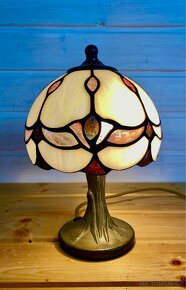 Stará malá Tiffany lampa, rozměry 27 x 15 cm - 4