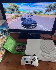 Xbox One S 4K HDR komplet + hry - 4