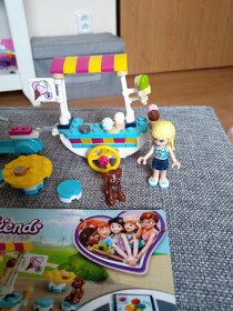 Lego Friends, Pojízdný zmrzlinový stánek - 4