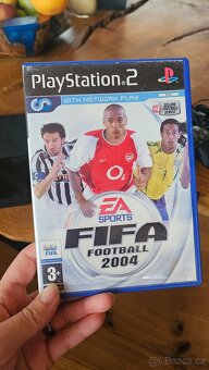 PlayStation 2 Slim - 4