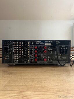 Receiver Yamaha RX-V800RDS - 4
