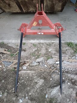 PRODÁM VIDLE NA BALÍKY SENO A SLÁMU - 4