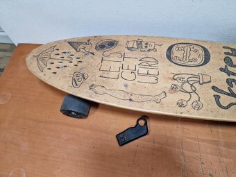 Elektrický longboard Skatey 350L - 4