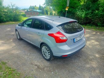 Ford Focus 1.6 benzín 77kw - 4
