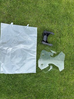PLEXI WRS CAPONORD ČIRÉ BMW F750GS 18- + DRŽÁK - 4