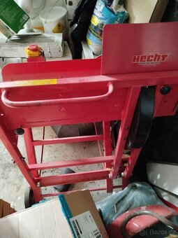 Okružní pila HECHT 826 - 4
