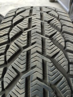 Prodám zimní pneu značky Riken 205/45r17 - 4
