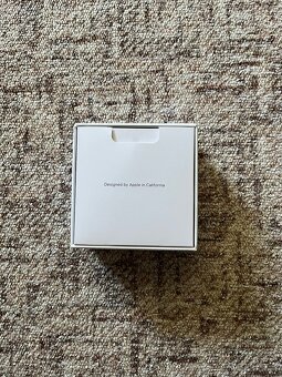 Apple AirPods - 4