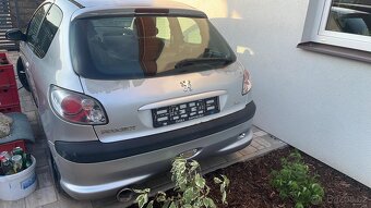 Peugeot 206 - 4