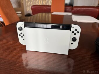 Nintendo Switch OLED - 4
