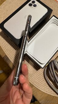 IPhone 11pro 64GB stříbrný, top stav - 4