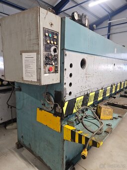 Hydraulické tabulové nůžky CNTA 3150/10A - 4