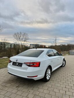Škoda Superb 2017 rok 2.0 tdi automat - 4