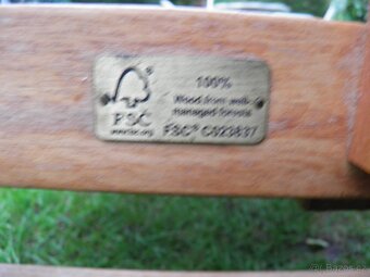 DŘEVĚNÉ SKLÁDACÍ LEHÁTKO - 4