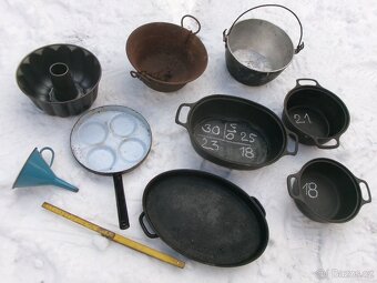 prodám různé staré kuchyňské vybavení. - 4