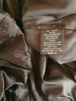 Společenské šaty bez ramínek - 4