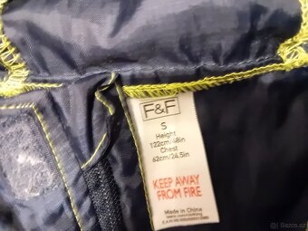 Šusťáková bunda F&F vel. 122 - 4