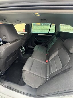 Škoda Superb 2018, 320 000 km, dobrý stav - 4