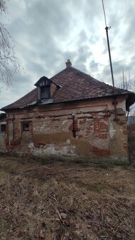 Prodej stavebního pozemku na samotě - 4
