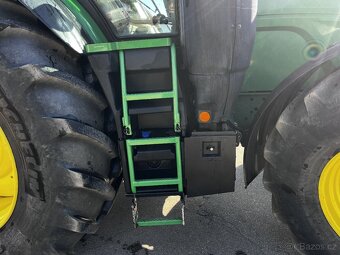 traktor John Deere 6R 230 - 4