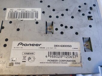 Pioneer DEH - 6300 SD - 4