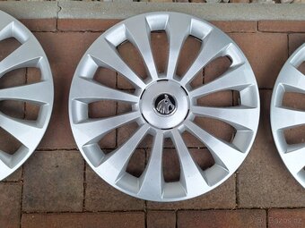 Poklice Škoda 15" - 4