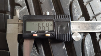 90% letní Dunlop Sport Maxx, 215/45/16, sada - 4