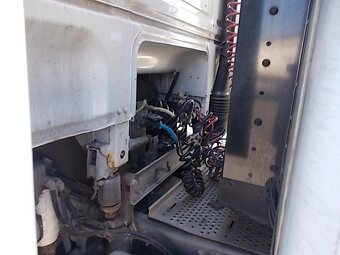 Tahač návěsů DAF LD - 4