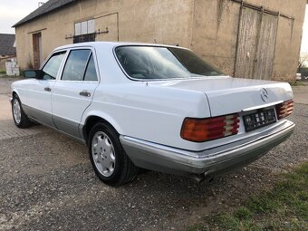 Mercedes Benz W126 260SE - 4