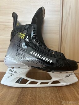 BRUSLE BAUER VAPOR HYPERLITE 2 - 4