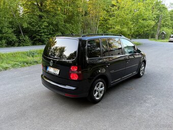 Volkswagen Touran 2.0 TDI 103kw - Klima,Navi - 4