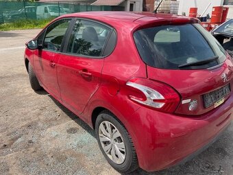 Peugeot 208 1.2 60Kw 2013 - 4