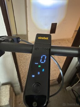 Segway Ninebot MAX G2 - 4