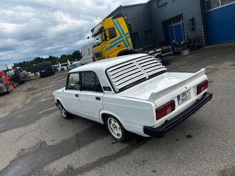 Lada 2105 - 4