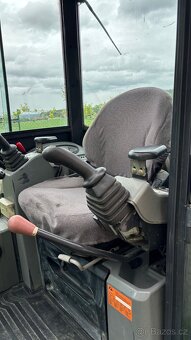 Prodám minibagr Bobcat E20,r.v. 2019 - 4