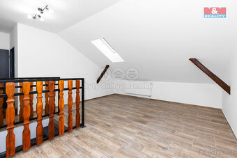Pronájem bytu 3+1, 80 m², Pardubice, ul. Dašická - 4
