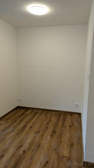 Pronájem bytu 1+kk Vsetín-Semetín 40 m2 - 4