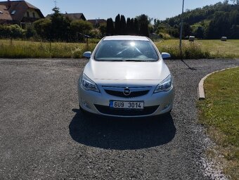 OPEL Astra J - 4